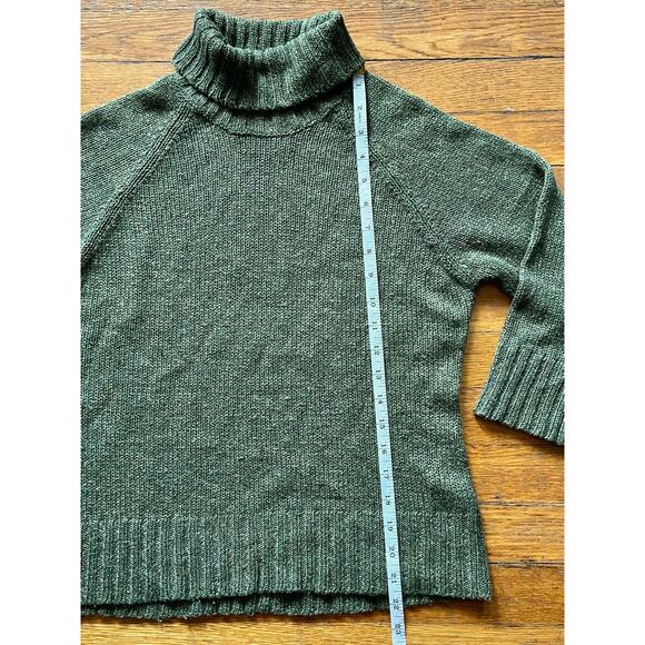 DAVID BROOKS Green Silk Crop Turtleneck Knit Sweater sz L (fits like a Small) - Picture 8 of 9